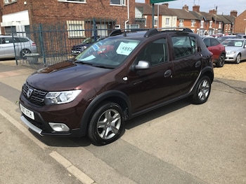 Used Dacia Sandero Stepway 2017 for sale - 75418742: Photo