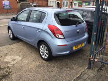 Used Hyundai i20 2015 for sale - 74840137: Photo