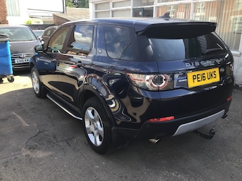 Used Land Rover Discovery Sport 2016 for sale - 79365287: Photo