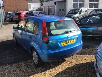 Used Ford Fiesta 2004 for sale - 75789405: Photo