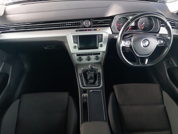 Used Volkswagen Passat 2016 for sale - 76183269: Photo 2