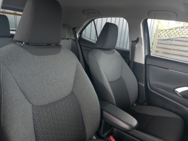 Used Toyota Yaris Cross 2022 for sale - 75132822: Photo 13