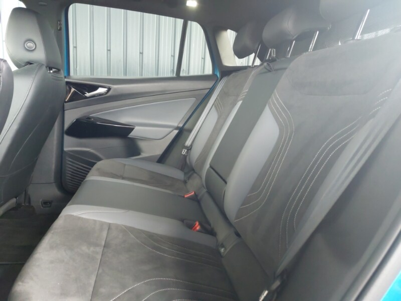 Used Volkswagen ID.4 2024 for sale - 77610946: Photo 6