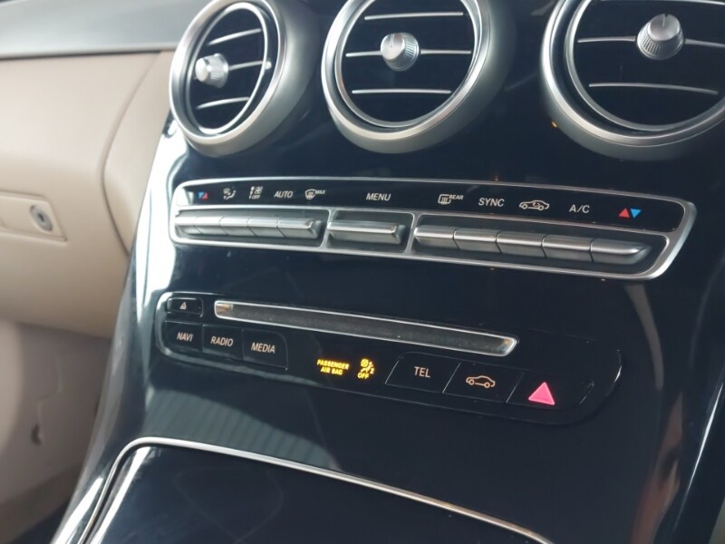 Used Mercedes-Benz C Class 2018 for sale - 77400230: Photo 15