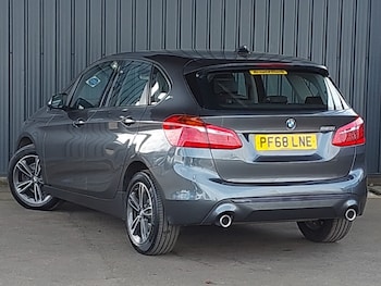 Used BMW 2 Series 2018 for sale - 77846858: Photo