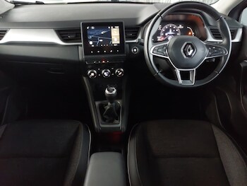 Used Renault Captur 2023 for sale - 77251917: Photo