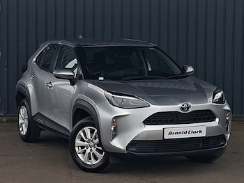 Used Toyota Yaris Cross 2023 for sale - 79578582: Photo