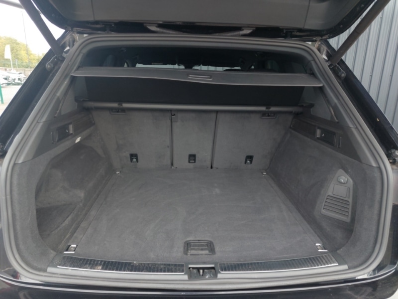 Used Volkswagen Touareg 2019 for sale - 76108162: Photo 8
