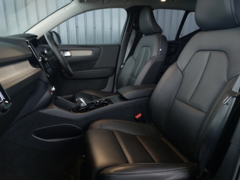 Used Volvo XC40 2024 for sale - 77635915: Photo 5