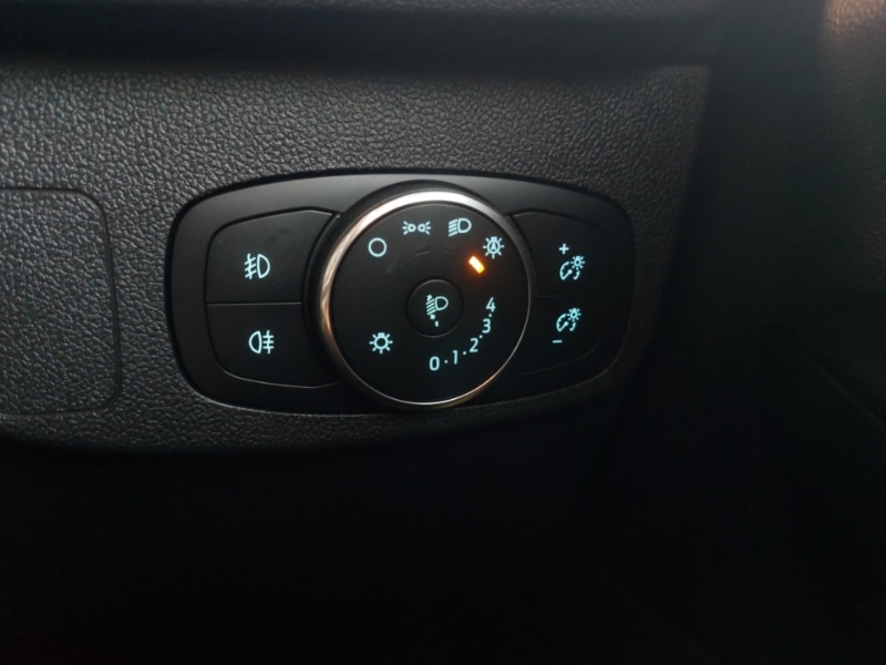 Used Ford Focus 2022 for sale - 76788866: Photo 17