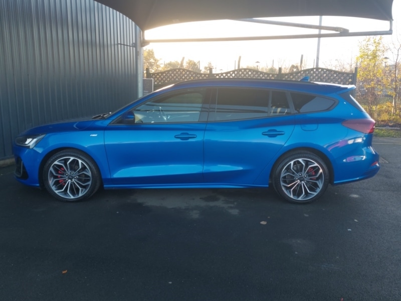 Used Ford Focus 2022 for sale - 76788866: Photo 4