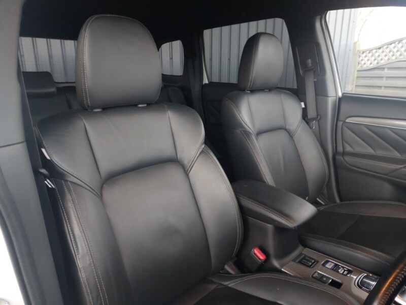 Used Mitsubishi Outlander 2018 for sale - 77273294: Photo 12