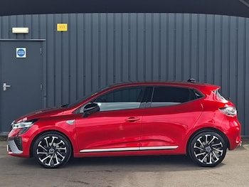 Used Renault Clio 2025 for sale - 79447575: Photo