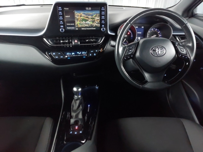 Used Toyota C-HR 2021 for sale - 76785726: Photo 2