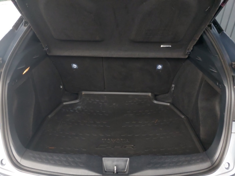 Used Toyota C-HR 2021 for sale - 76785726: Photo 8