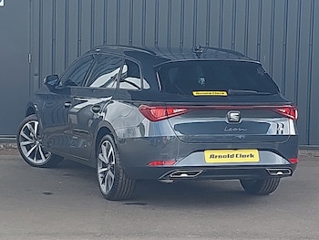 Used SEAT Leon 2025 for sale - 74699318: Photo