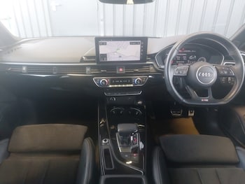Used Audi A4 2021 for sale - 76533524: Photo