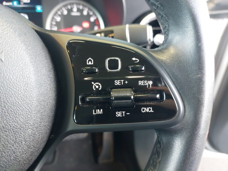 Used Mercedes-Benz C Class 2020 for sale - 76478708: Photo 11