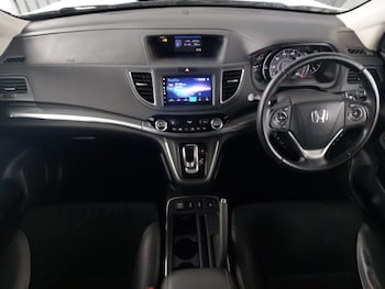 Used Honda CR-V 2017 for sale - 76213465: Photo 2