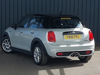 Used MINI Hatch 2018 for sale - 78778048: Photo