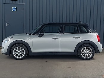 Used MINI Hatch 2018 for sale - 78778048: Photo