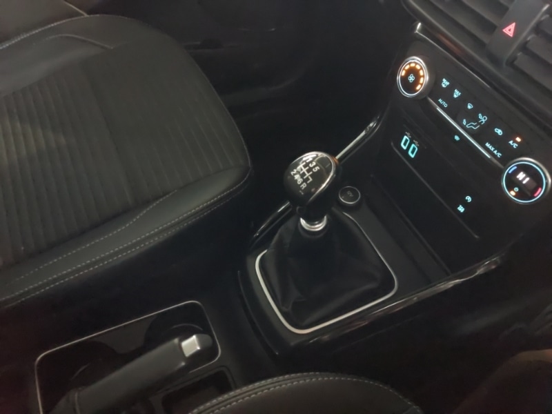 Used Ford Ecosport 2018 for sale - 76613983: Photo 19