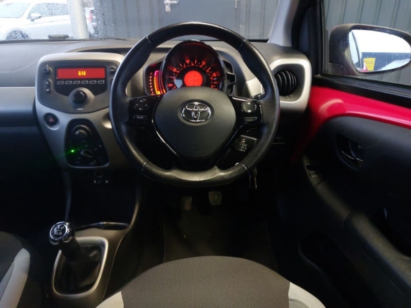 Used Toyota AYGO 2017 for sale - 76741820: Photo 7