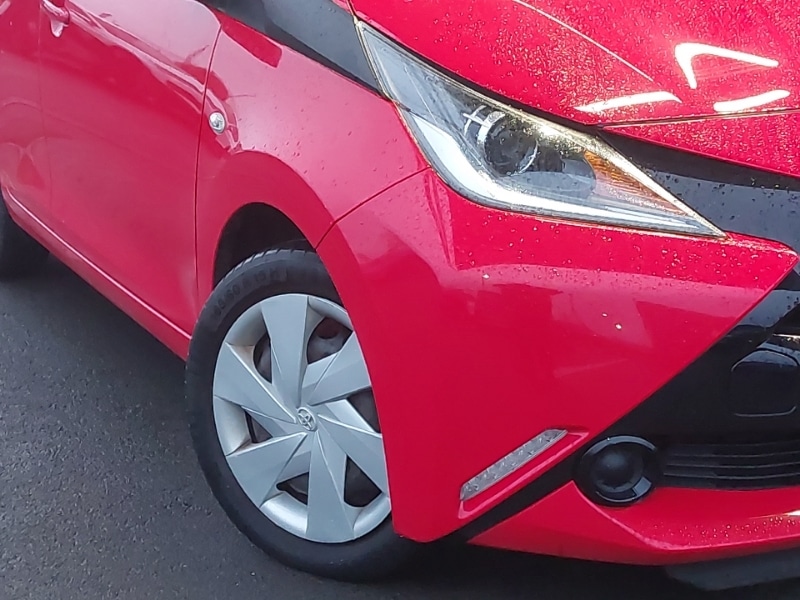 Used Toyota AYGO 2017 for sale - 76741820: Photo 9