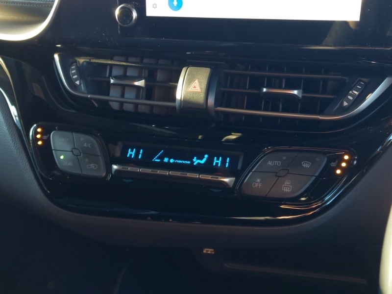 Used Toyota C-HR 2023 for sale - 77201858: Photo 17