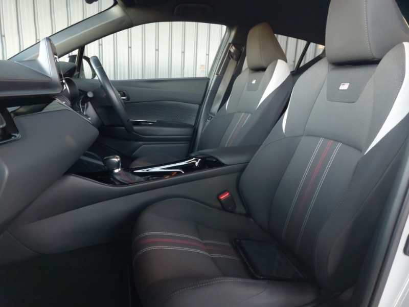 Used Toyota C-HR 2023 for sale - 77201858: Photo 5