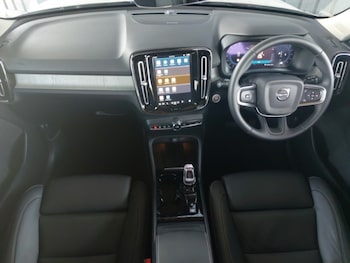 Used Volvo XC40 2024 for sale - 75591650: Photo