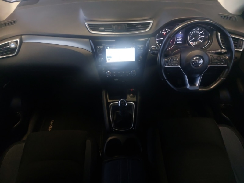 Used Nissan Qashqai 2018 for sale - 76537207: Photo 2