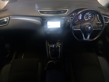 Used Nissan Qashqai 2018 for sale - 76537207: Photo