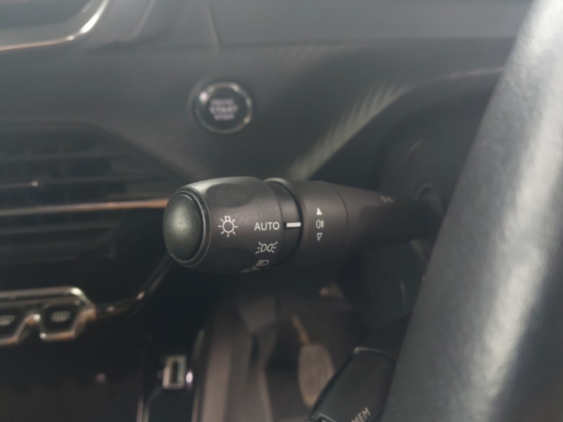 Used Peugeot 2008 2022 for sale - 76427263: Photo 14