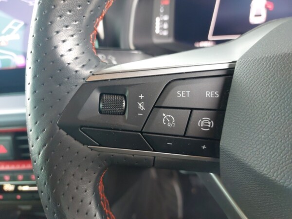 Used SEAT Ibiza 2023 for sale - 76150970: Photo 10