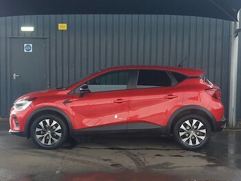 Used Renault Captur 2023 for sale - 78527314: Photo