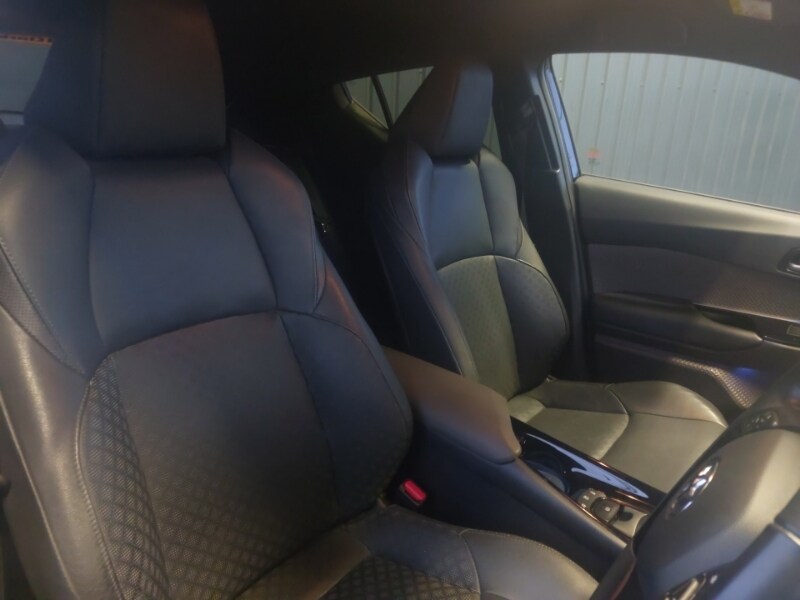 Used Toyota C-HR 2021 for sale - 77366755: Photo 19
