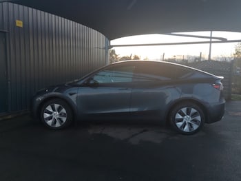 Used Tesla Model Y 2022 for sale - 76816056: Photo