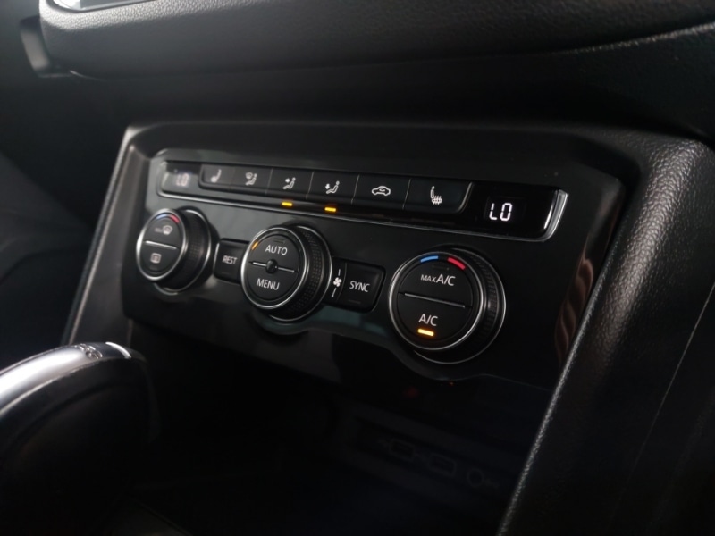 Used Volkswagen Tiguan 2018 for sale - 77977502: Photo 19