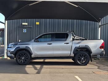 Used Toyota Hilux 2022 for sale - 79829448: Photo