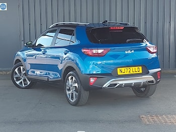 Used Kia Stonic 2022 for sale - 78230235: Photo