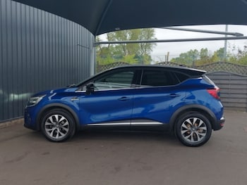 Used Renault Captur 2020 for sale - 75622294: Photo