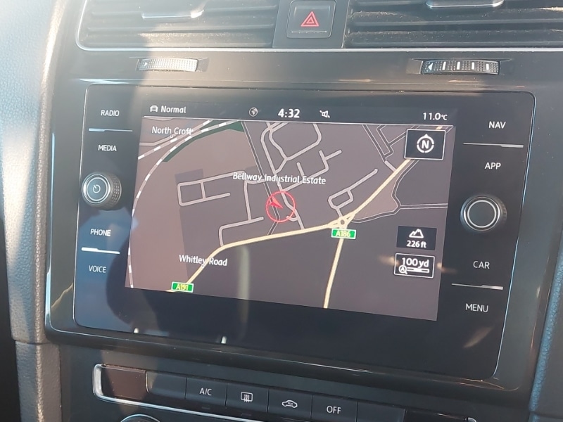 Used Volkswagen Golf 2018 for sale - 76726236: Photo 10