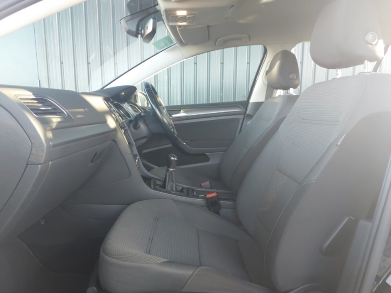 Used Volkswagen Golf 2018 for sale - 76726236: Photo 5