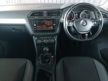 Used Volkswagen Tiguan 2018 for sale - 77078289: Photo