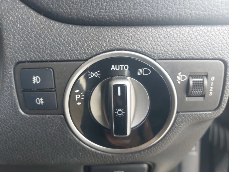 Used Mercedes-Benz GLA 2018 for sale - 77822981: Photo 13