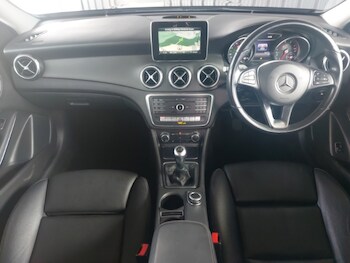 Used Mercedes-Benz GLA 2018 for sale - 77822981: Photo