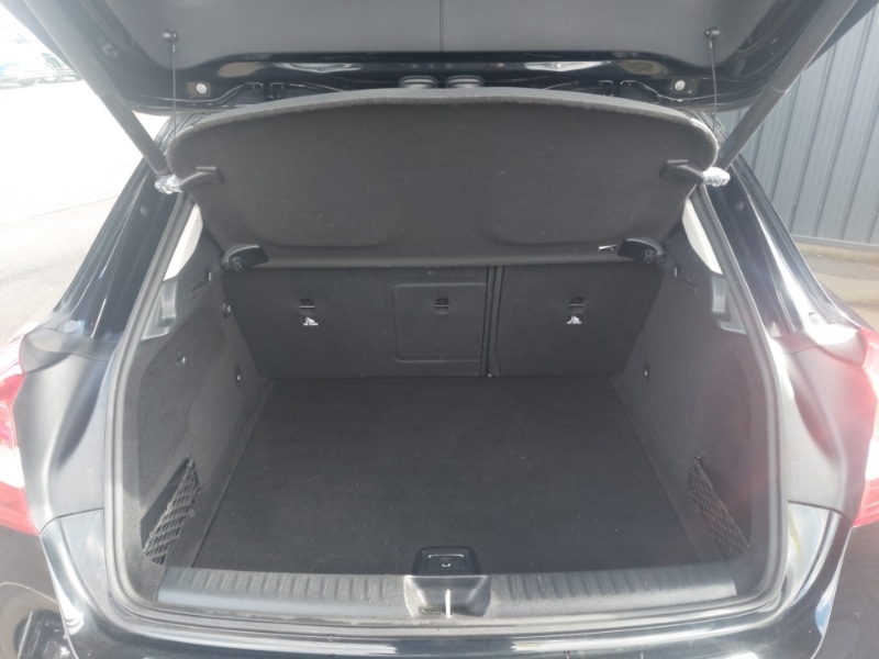 Used Mercedes-Benz GLA 2018 for sale - 77822981: Photo 8