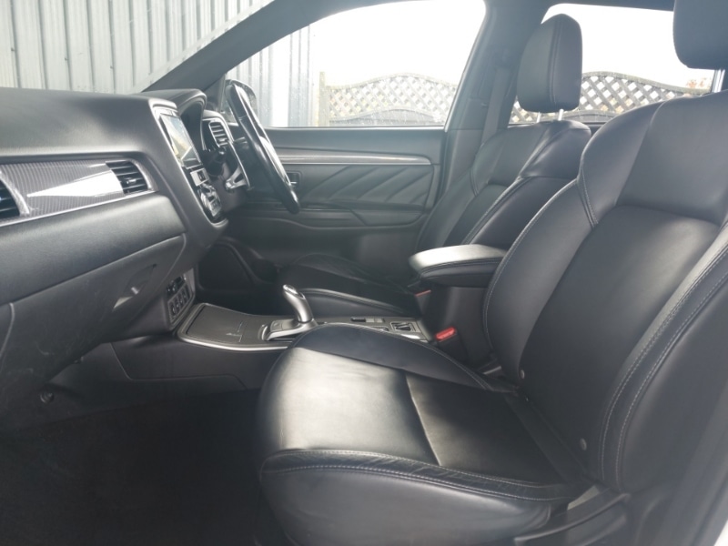 Used Mitsubishi Outlander 2018 for sale - 76358791: Photo 5