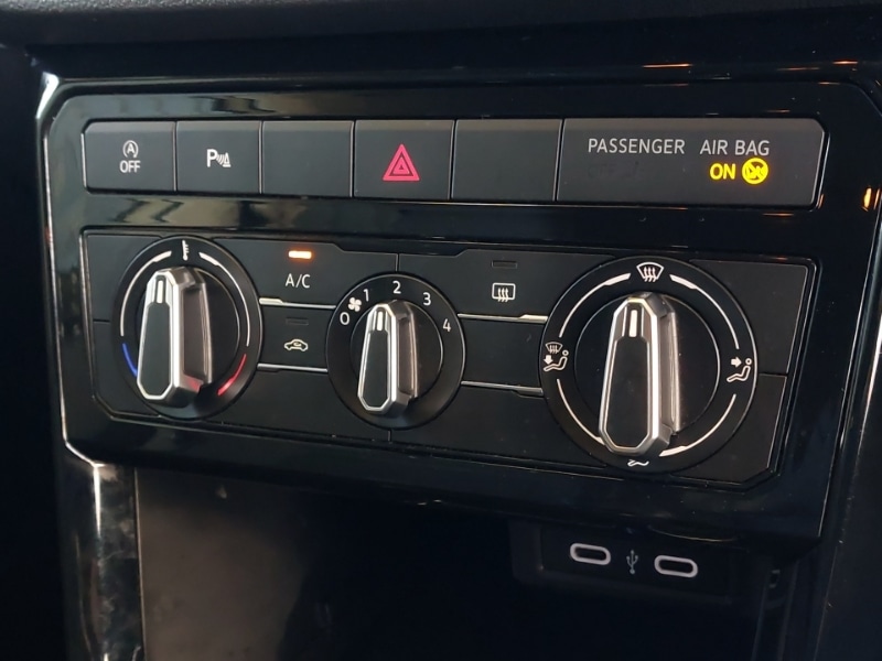 Used Volkswagen T-Cross 2021 for sale - 76602495: Photo 16